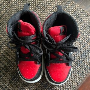 Nike Air Jordan 1 toddler